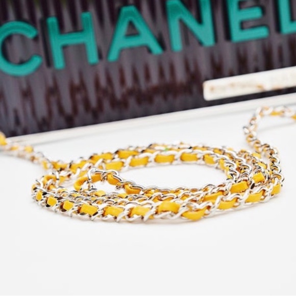 CHANEL SUPER RARE RUNWAY BAG - Picture 7 of 7